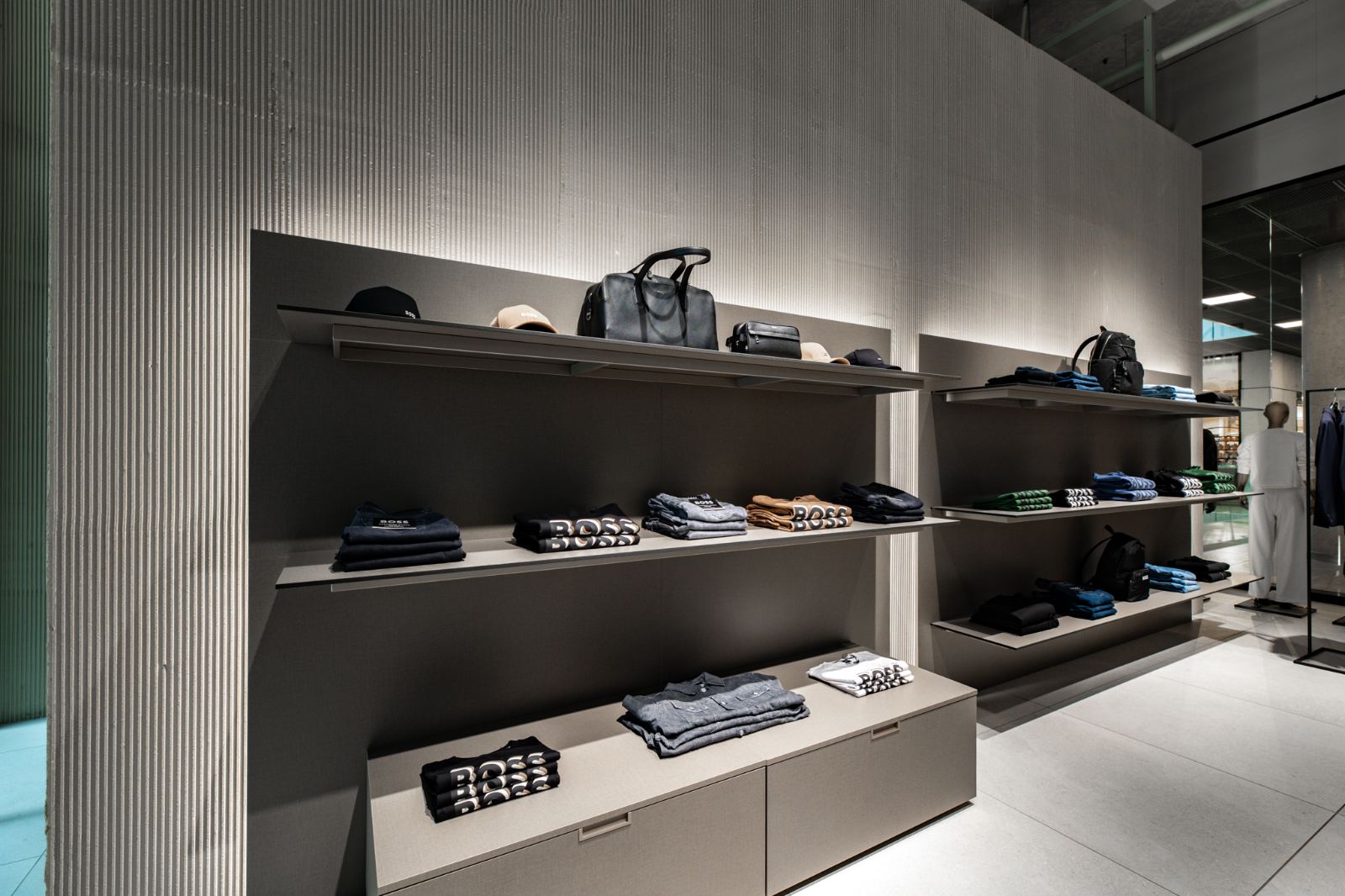 Butik s vroubkovanou stěrkou — {{doplnit}}